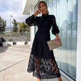 Victoria – Romantic Lace Dress